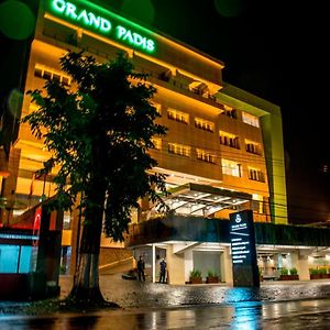 Grand Padis Hotel